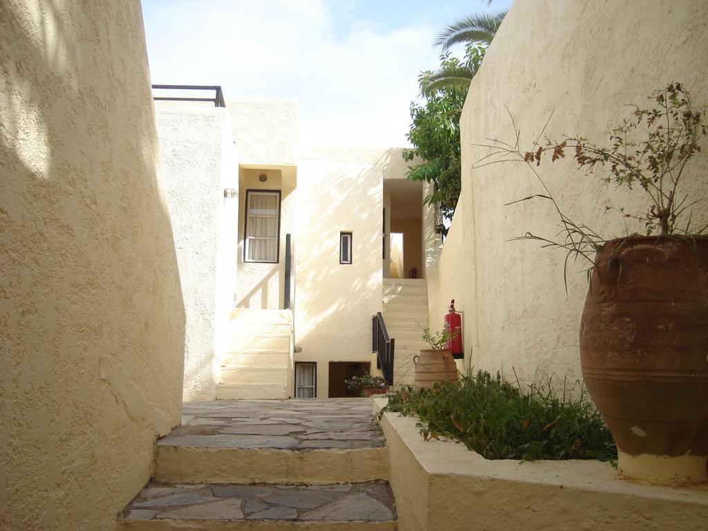Sundance Apartments & Suites Hersonissos  Luaran gambar