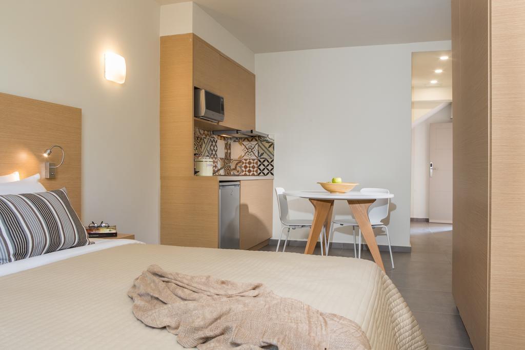 Sundance Apartments & Suites Hersonissos  Luaran gambar